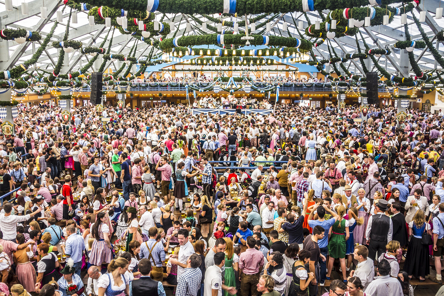 Wiesn 2026: So sicherst du dir Tische